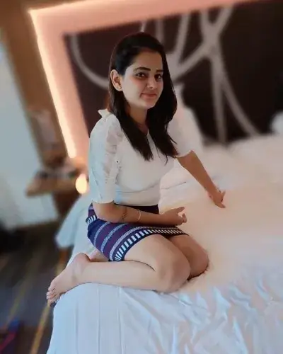 Escort Service In Samanda